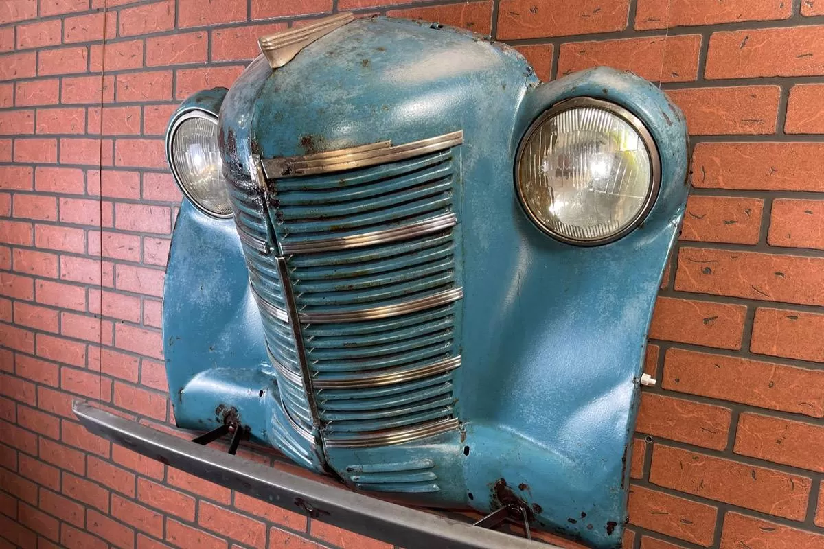 Панно на стену из автомобиля «Москвич-401» фотография 2